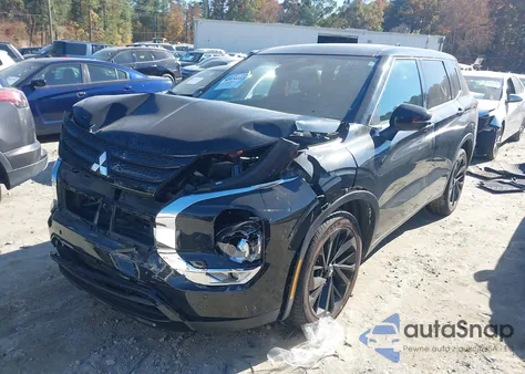 2024 Mitsubishi Outlander Se 2.5 2Wd/Se Black Edition S-Awc/Se Black Edition W/Pano Roof S-Awc z USA, uszkodzony, nr VIN JA4J3VA88RZ054582